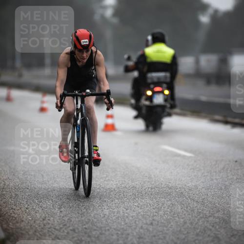 16.08.2026 - KN Förde Triathlon 2026 H.Heesch http://msf.ph/oto/9966334 16.08.2026 09:28:35 Radfahren 117, 139, 160, 200 meine-sportfotos.de