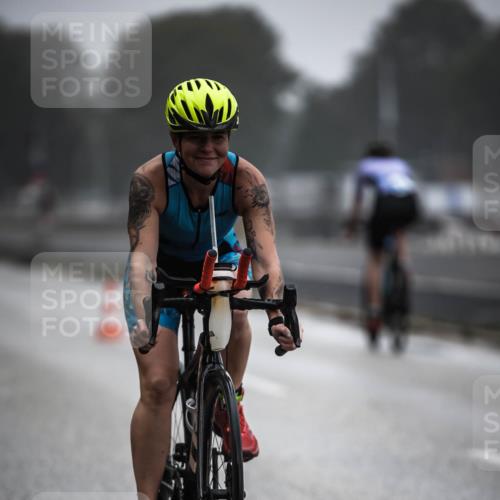 16.08.2026 - KN Förde Triathlon 2026 H.Heesch http://msf.ph/oto/9966422 16.08.2026 09:29:21 Radfahren 201, 213, 241 meine-sportfotos.de