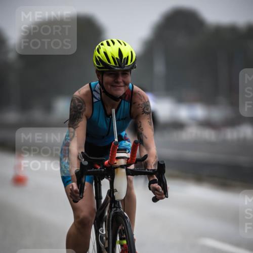 16.08.2026 - KN Förde Triathlon 2026 H.Heesch http://msf.ph/oto/9966426 16.08.2026 09:29:21 Radfahren 201, 213, 241 meine-sportfotos.de