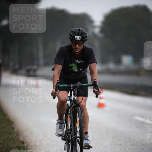 16.08.2026 - KN Förde Triathlon 2026 H.Heesch http://msf.ph/oto/9966461 16.08.2026 09:29:40 Radfahren 116, 212, 232 meine-sportfotos.de