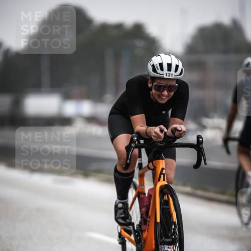 16.08.2026 - KN Förde Triathlon 2026 H.Heesch http://msf.ph/oto/9966530 16.08.2026 09:29:55 Radfahren 121, 176, 181, 206, 229 meine-sportfotos.de