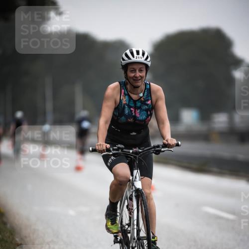 16.08.2026 - KN Förde Triathlon 2026 H.Heesch http://msf.ph/oto/9966561 16.08.2026 09:30:00 Radfahren 126, 176, 211, 229 meine-sportfotos.de