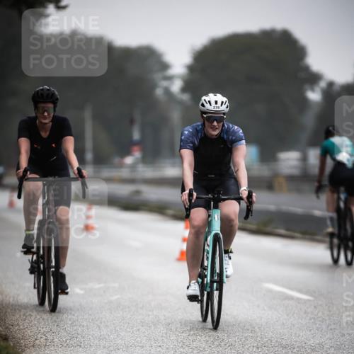 16.08.2026 - KN Förde Triathlon 2026 H.Heesch http://msf.ph/oto/9966599 16.08.2026 09:30:06 Radfahren 107, 126, 127, 148, 177, 203, 230, 240 meine-sportfotos.de