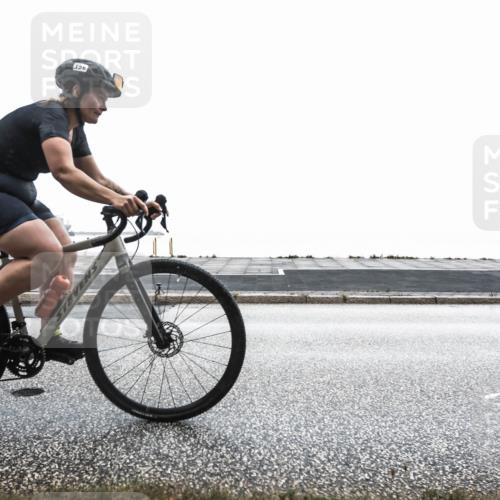 16.08.2026 - KN Förde Triathlon 2026 H.Heesch http://msf.ph/oto/9966600 16.08.2026 09:38:55 Radfahren 122, 128, 138, 156, 171, 174, 181, 186, 211, 259 meine-sportfotos.de