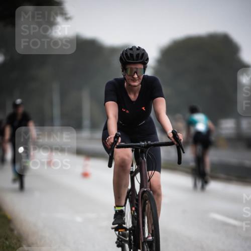 16.08.2026 - KN Förde Triathlon 2026 H.Heesch http://msf.ph/oto/9966612 16.08.2026 09:30:07 Radfahren 107, 126, 127, 148, 177, 203, 230, 240 meine-sportfotos.de