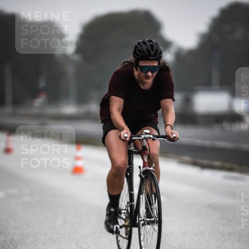 16.08.2026 - KN Förde Triathlon 2026 H.Heesch http://msf.ph/oto/9966690 16.08.2026 09:30:14 Radfahren 171, 177, 180, 215 meine-sportfotos.de