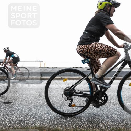 16.08.2026 - KN Förde Triathlon 2026 H.Heesch http://msf.ph/oto/9966745 16.08.2026 09:41:53 Radfahren 128, 181, 194, 239, 245 meine-sportfotos.de