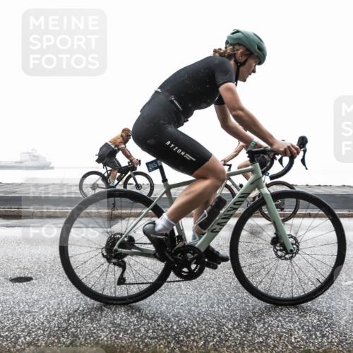 16.08.2026 - KN Förde Triathlon 2026 H.Heesch http://msf.ph/oto/9966868 16.08.2026 09:44:18 Radfahren 129, 131, 137, 245 meine-sportfotos.de