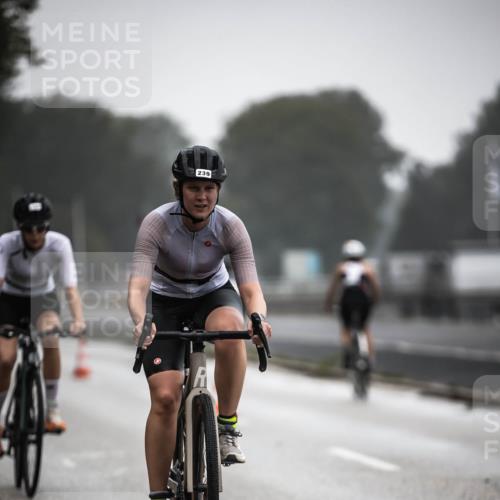 16.08.2026 - KN Förde Triathlon 2026 H.Heesch http://msf.ph/oto/9966898 16.08.2026 09:30:44 Radfahren 160, 194, 202, 239, 248 meine-sportfotos.de
