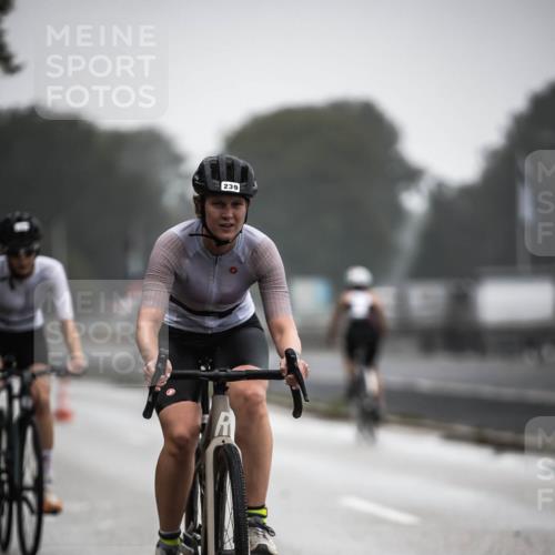 16.08.2026 - KN Förde Triathlon 2026 H.Heesch http://msf.ph/oto/9966902 16.08.2026 09:30:44 Radfahren 160, 194, 202, 239, 248 meine-sportfotos.de