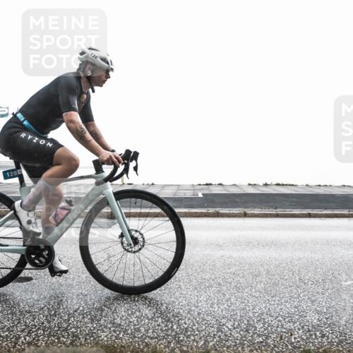 16.08.2026 - KN Förde Triathlon 2026 H.Heesch http://msf.ph/oto/9966917 16.08.2026 09:45:27 Radfahren 120, 154, 155, 238, 243 meine-sportfotos.de