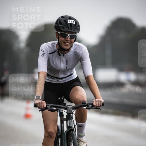 16.08.2026 - KN Förde Triathlon 2026 H.Heesch http://msf.ph/oto/9966920 16.08.2026 09:30:46 Radfahren 129, 160, 194, 205, 239, 248 meine-sportfotos.de