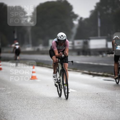 16.08.2026 - KN Förde Triathlon 2026 H.Heesch http://msf.ph/oto/9966929 16.08.2026 09:30:48 Radfahren 129, 141, 160, 194, 205, 239, 248 meine-sportfotos.de