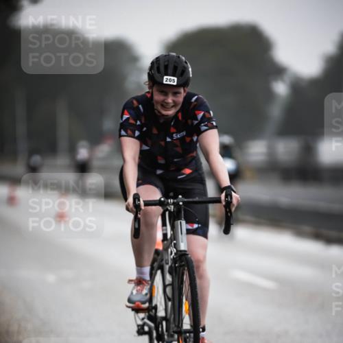 16.08.2026 - KN Förde Triathlon 2026 H.Heesch http://msf.ph/oto/9966961 16.08.2026 09:30:50 Radfahren 129, 141, 149, 160, 205 meine-sportfotos.de