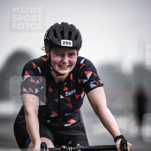 16.08.2026 - KN Förde Triathlon 2026 H.Heesch http://msf.ph/oto/9966991 16.08.2026 09:30:51 Radfahren 129, 141, 149, 160, 205 meine-sportfotos.de