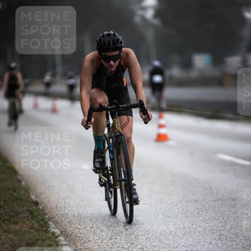16.08.2026 - KN Förde Triathlon 2026 H.Heesch http://msf.ph/oto/9967001 16.08.2026 09:30:57 Radfahren 122, 149, 214, 223 meine-sportfotos.de