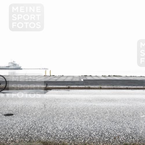 16.08.2026 - KN Förde Triathlon 2026 H.Heesch http://msf.ph/oto/9967016 16.08.2026 09:46:58 Radfahren 131, 161, 166, 170, 178, 192, 805 meine-sportfotos.de