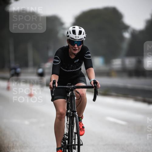 16.08.2026 - KN Förde Triathlon 2026 H.Heesch http://msf.ph/oto/9967068 16.08.2026 09:31:05 Radfahren 117, 130, 214 meine-sportfotos.de