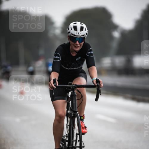 16.08.2026 - KN Förde Triathlon 2026 H.Heesch http://msf.ph/oto/9967071 16.08.2026 09:31:05 Radfahren 117, 130, 214 meine-sportfotos.de