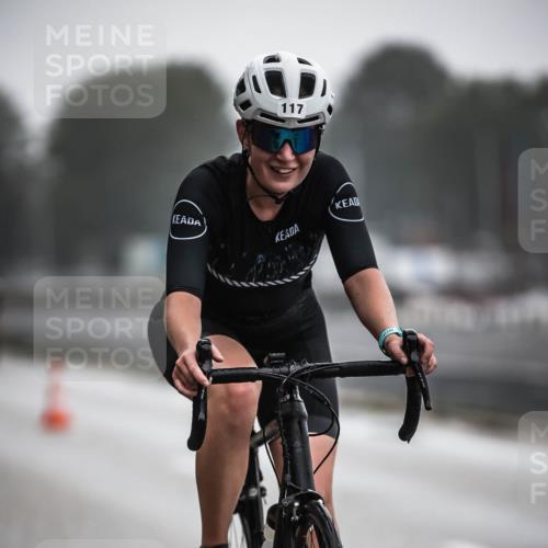 16.08.2026 - KN Förde Triathlon 2026 H.Heesch http://msf.ph/oto/9967084 16.08.2026 09:31:06 Radfahren 117, 130, 167, 182 meine-sportfotos.de