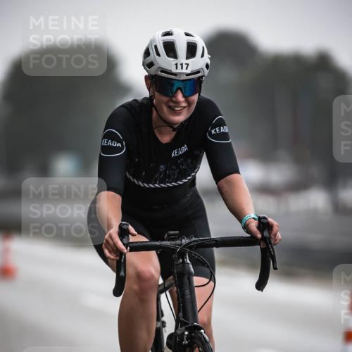 16.08.2026 - KN Förde Triathlon 2026 H.Heesch http://msf.ph/oto/9967085 16.08.2026 09:31:06 Radfahren 117, 130, 167, 182 meine-sportfotos.de