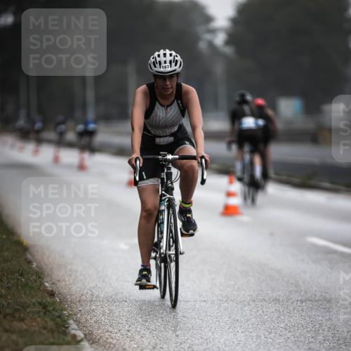 16.08.2026 - KN Förde Triathlon 2026 H.Heesch http://msf.ph/oto/9967105 16.08.2026 09:31:10 Radfahren 167, 182 meine-sportfotos.de