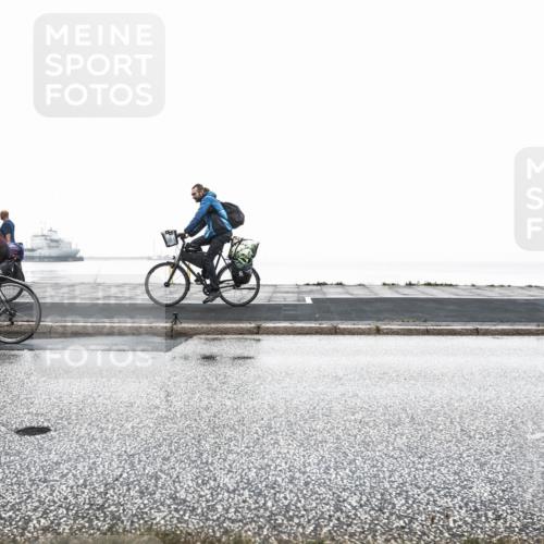 16.08.2026 - KN Förde Triathlon 2026 H.Heesch http://msf.ph/oto/9967196 16.08.2026 09:50:32 Radfahren 123, 171, 233, 234, 263 meine-sportfotos.de