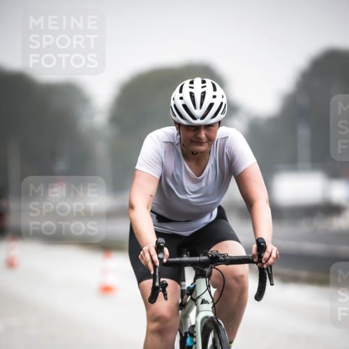 16.08.2026 - KN Förde Triathlon 2026 H.Heesch http://msf.ph/oto/9967290 16.08.2026 09:38:56 Radfahren 122, 128, 138, 156, 171, 174, 186, 211, 259 meine-sportfotos.de