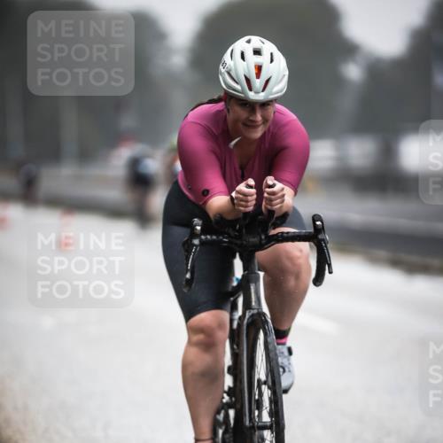 16.08.2026 - KN Förde Triathlon 2026 H.Heesch http://msf.ph/oto/9967326 16.08.2026 09:39:04 Radfahren 180, 183, 239 meine-sportfotos.de