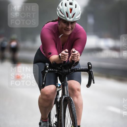 16.08.2026 - KN Förde Triathlon 2026 H.Heesch http://msf.ph/oto/9967336 16.08.2026 09:39:04 Radfahren 180, 183, 239 meine-sportfotos.de