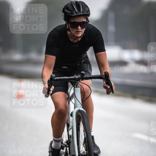 16.08.2026 - KN Förde Triathlon 2026 H.Heesch http://msf.ph/oto/9967373 16.08.2026 09:39:14 Radfahren 103, 117, 118, 177, 194, 203, 260 meine-sportfotos.de