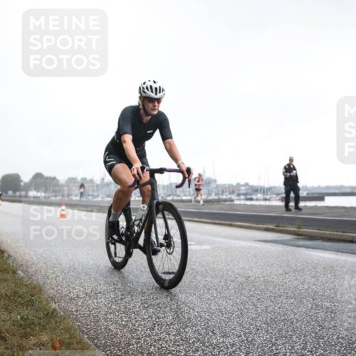 16.08.2026 - KN Förde Triathlon 2026 H.Heesch http://msf.ph/oto/9967461 16.08.2026 09:27:30 Radfahren 119, 121, 138, 171, 172, 176, 180, 189, 230 meine-sportfotos.de
