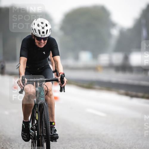 16.08.2026 - KN Förde Triathlon 2026 H.Heesch http://msf.ph/oto/9967526 16.08.2026 09:39:41 Radfahren 119, 227, 242, 253, 537 meine-sportfotos.de