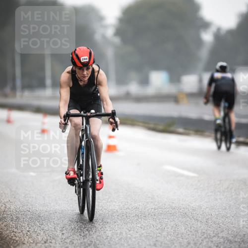16.08.2026 - KN Förde Triathlon 2026 H.Heesch http://msf.ph/oto/9967554 16.08.2026 09:39:49 Radfahren 167, 200, 217 meine-sportfotos.de