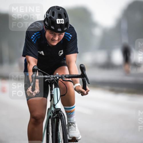 16.08.2026 - KN Förde Triathlon 2026 H.Heesch http://msf.ph/oto/9967612 16.08.2026 09:39:57 Radfahren 190 meine-sportfotos.de