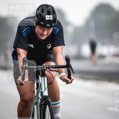 16.08.2026 - KN Förde Triathlon 2026 H.Heesch http://msf.ph/oto/9967616 16.08.2026 09:39:57 Radfahren 190 meine-sportfotos.de