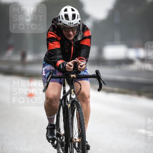 16.08.2026 - KN Förde Triathlon 2026 H.Heesch http://msf.ph/oto/9967679 16.08.2026 09:40:09 Radfahren 146, 159, 169, 214 meine-sportfotos.de