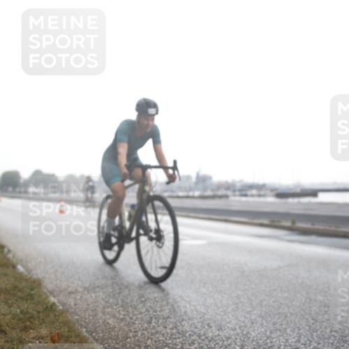 16.08.2026 - KN Förde Triathlon 2026 H.Heesch http://msf.ph/oto/9967682 16.08.2026 09:32:25 Radfahren 133, 232, 262 meine-sportfotos.de