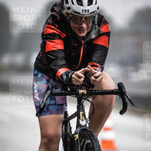 16.08.2026 - KN Förde Triathlon 2026 H.Heesch http://msf.ph/oto/9967700 16.08.2026 09:40:10 Radfahren 159, 160, 169, 214 meine-sportfotos.de