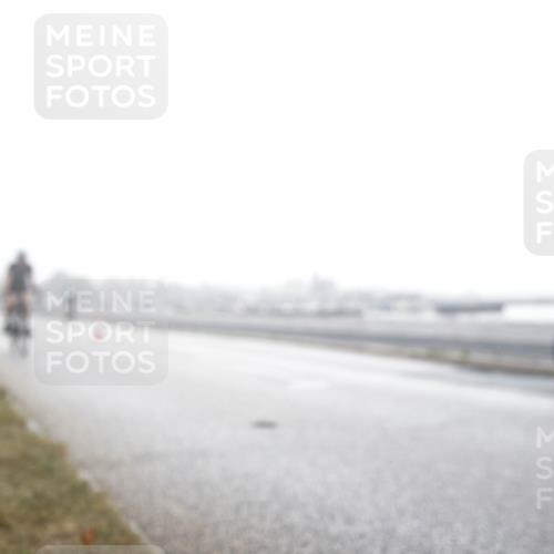 16.08.2026 - KN Förde Triathlon 2026 H.Heesch http://msf.ph/oto/9967804 16.08.2026 09:35:37 Radfahren 135, 246, 252, 263 meine-sportfotos.de