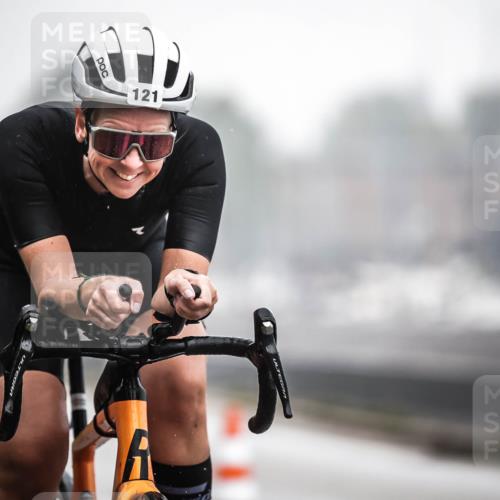 16.08.2026 - KN Förde Triathlon 2026 H.Heesch http://msf.ph/oto/9967809 16.08.2026 09:40:21 Radfahren 110, 121, 127, 140, 142, 148, 176, 191, 206 meine-sportfotos.de