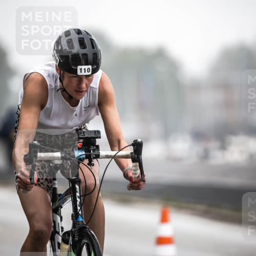 16.08.2026 - KN Förde Triathlon 2026 H.Heesch http://msf.ph/oto/9967832 16.08.2026 09:40:23 Radfahren 106, 110, 121, 127, 140, 142, 176, 191, 206 meine-sportfotos.de