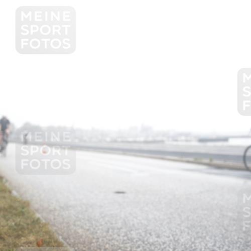 16.08.2026 - KN Förde Triathlon 2026 H.Heesch http://msf.ph/oto/9967876 16.08.2026 09:37:07 Radfahren 145, 153, 200, 250, 268 meine-sportfotos.de
