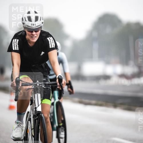 16.08.2026 - KN Förde Triathlon 2026 H.Heesch http://msf.ph/oto/9967883 16.08.2026 09:40:26 Radfahren 106, 127, 133, 140, 142, 176, 191 meine-sportfotos.de