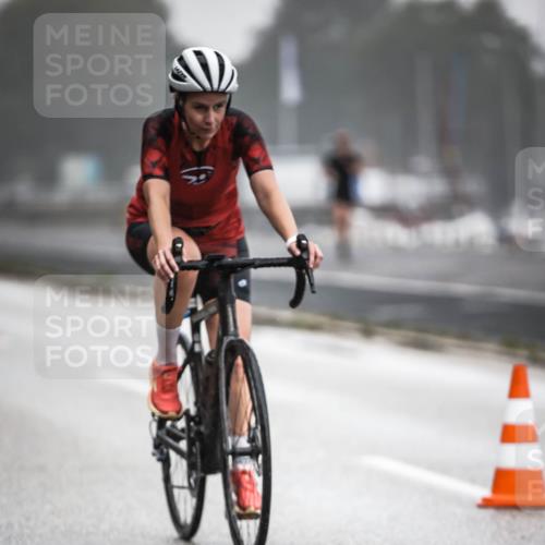 16.08.2026 - KN Förde Triathlon 2026 H.Heesch http://msf.ph/oto/9967969 16.08.2026 09:40:41 Radfahren 139, 184, 232 meine-sportfotos.de