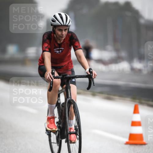 16.08.2026 - KN Förde Triathlon 2026 H.Heesch http://msf.ph/oto/9967971 16.08.2026 09:40:41 Radfahren 139, 184, 232 meine-sportfotos.de
