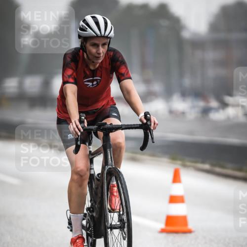 16.08.2026 - KN Förde Triathlon 2026 H.Heesch http://msf.ph/oto/9967974 16.08.2026 09:40:41 Radfahren 139, 184, 232 meine-sportfotos.de