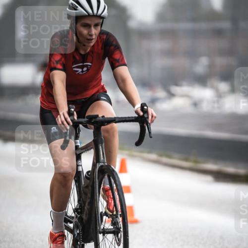 16.08.2026 - KN Förde Triathlon 2026 H.Heesch http://msf.ph/oto/9967977 16.08.2026 09:40:42 Radfahren 139, 184 meine-sportfotos.de