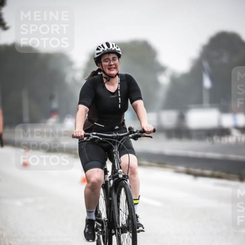 16.08.2026 - KN Förde Triathlon 2026 H.Heesch http://msf.ph/oto/9968039 16.08.2026 09:41:16 Radfahren 149, 205, 233, 234, 240, 264 meine-sportfotos.de