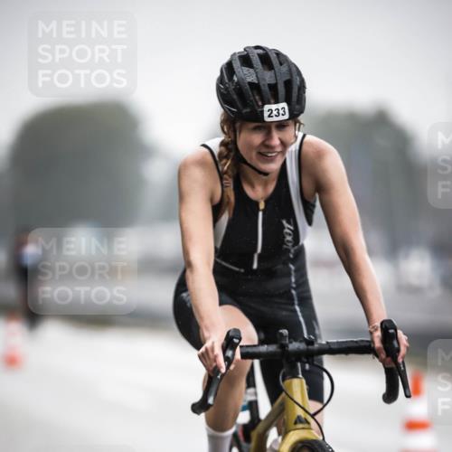 16.08.2026 - KN Förde Triathlon 2026 H.Heesch http://msf.ph/oto/9968068 16.08.2026 09:41:19 Radfahren 149, 205, 233, 234, 240, 264 meine-sportfotos.de